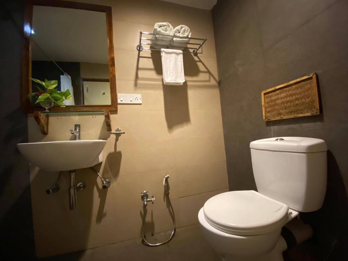 Hotel Wild Orchid Kala Pathar Beach Exterior foto