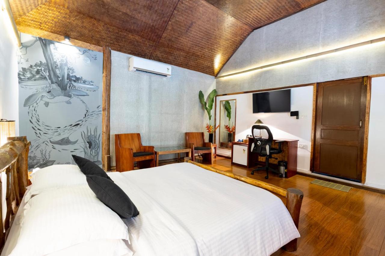 Hotel Wild Orchid Kala Pathar Beach Exterior foto
